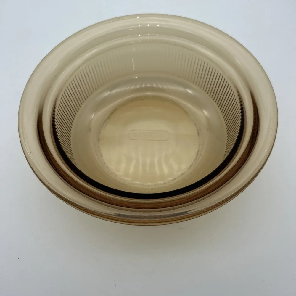 Vintage Vision‎ Corning (V-30-B) 24oz Amber Glass Bowl Pyrex